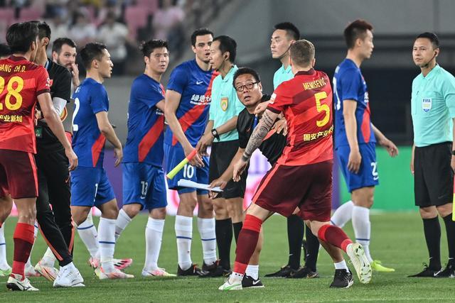 张子宇42分14板 中国女篮获得U18亚洲杯亚军